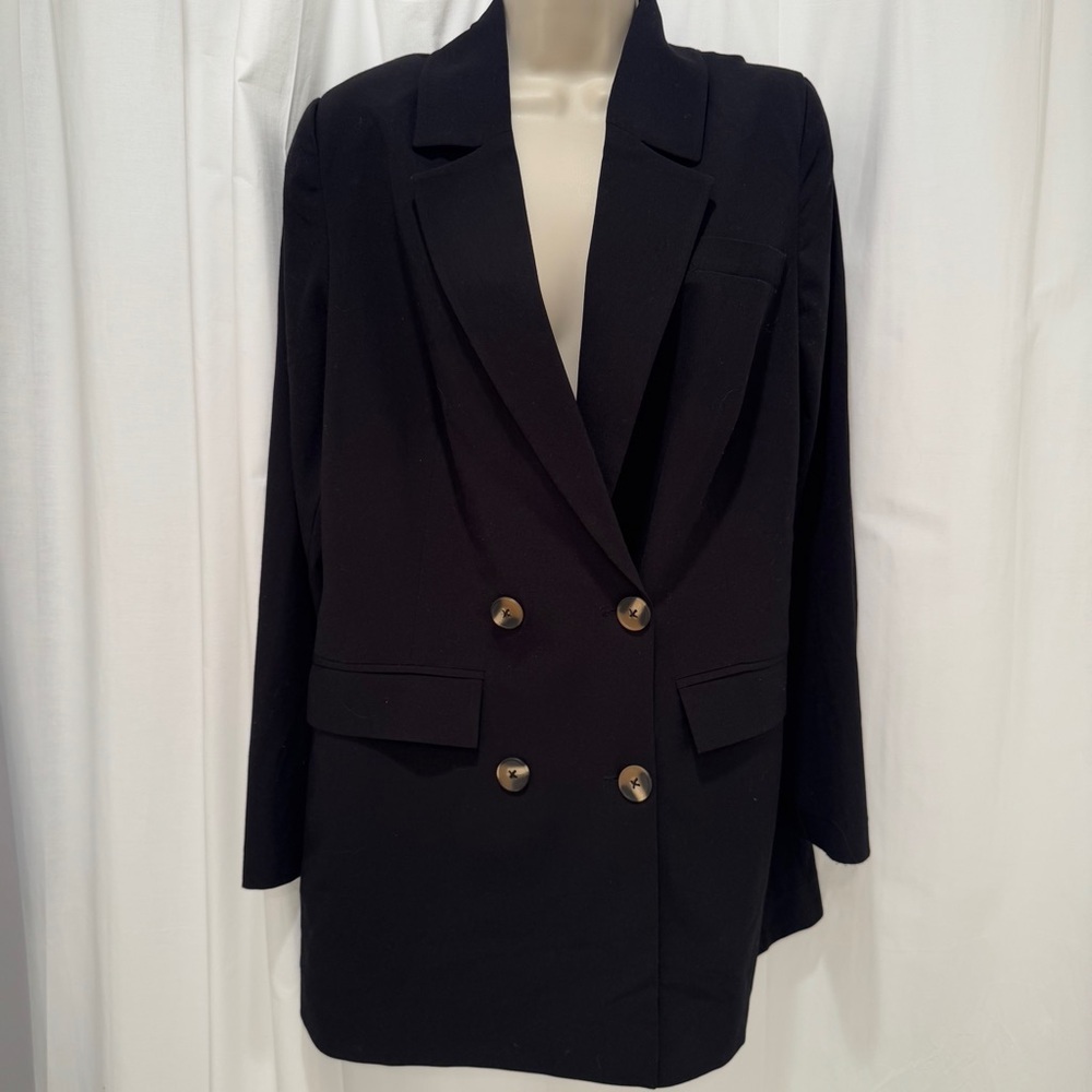 Black Double-Breasted Blazer